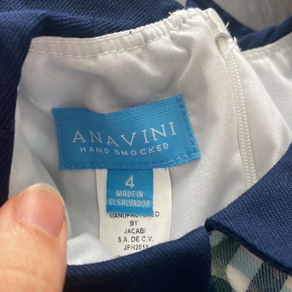 Anavini hand smocked plaid dress size 4 - Picture 2 of 3